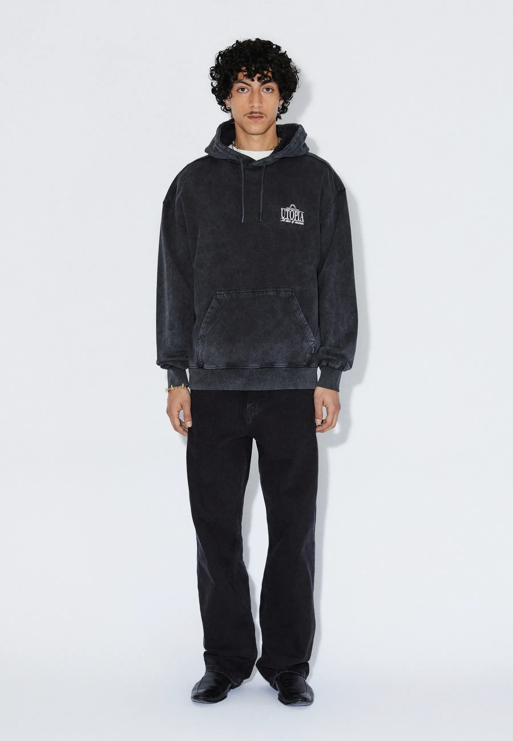 Aiden Hoodie - Washed Black Utopia