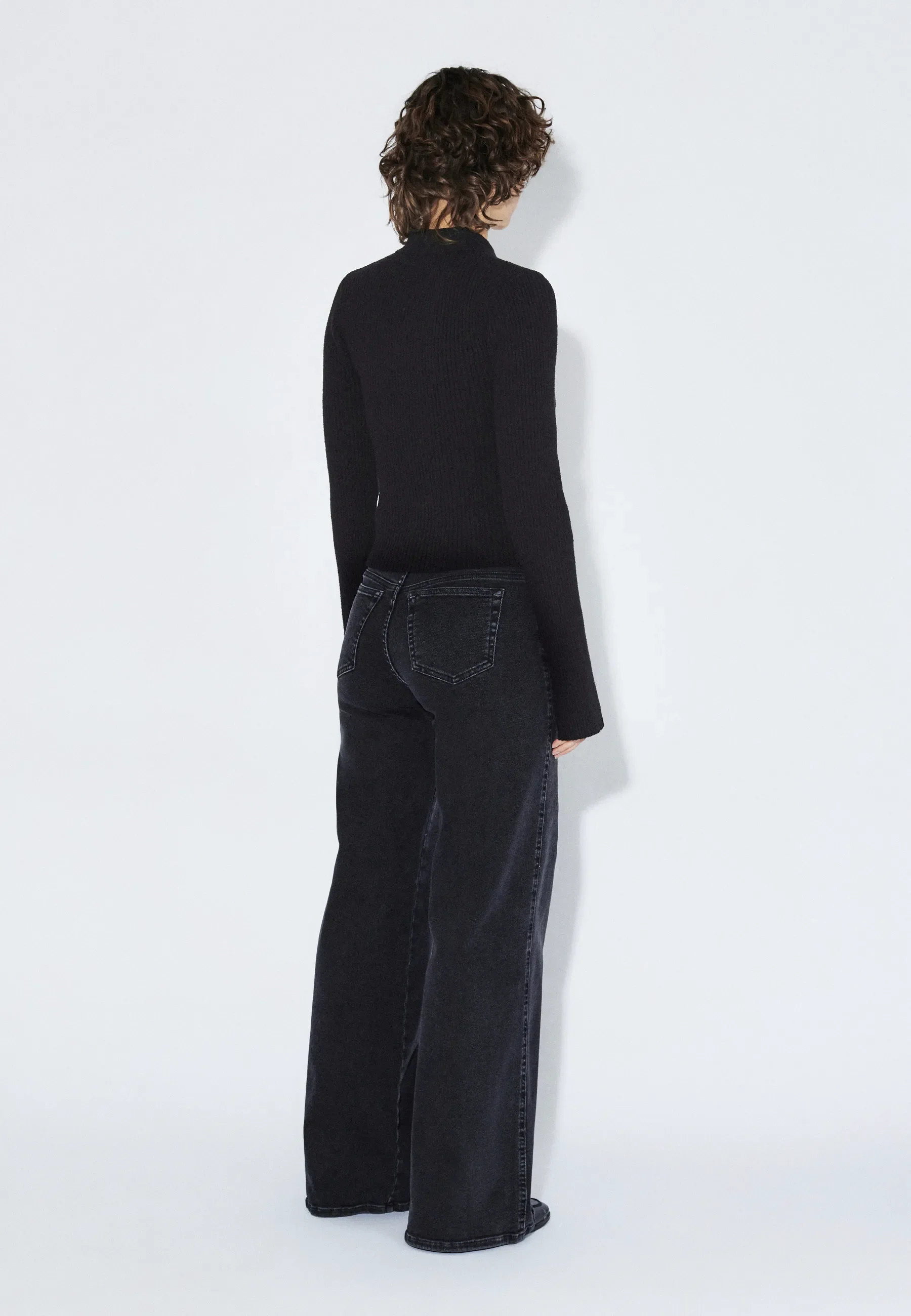 Eliza Knit Top - Black - Image 4