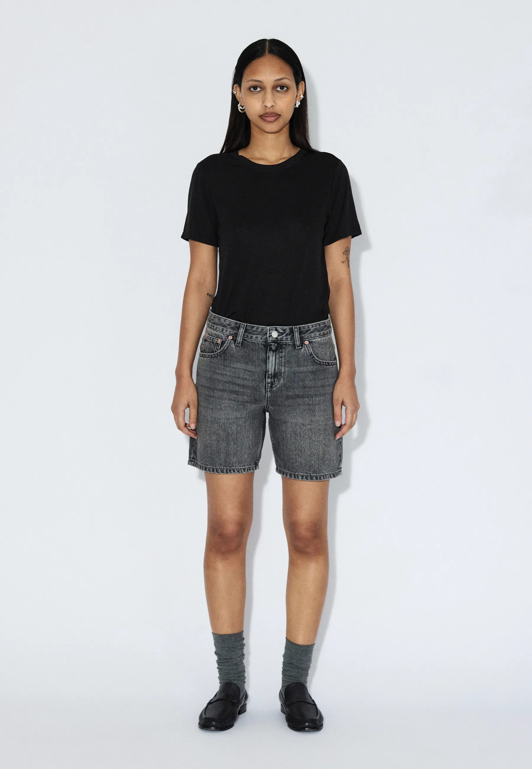 Hill Shorts - Mid Grey Used - Image 3