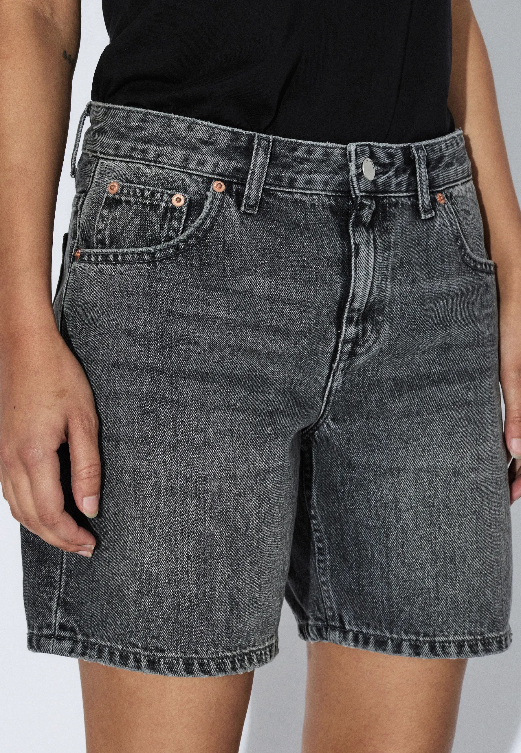 Hill Shorts - Mid Grey Used - Image 7