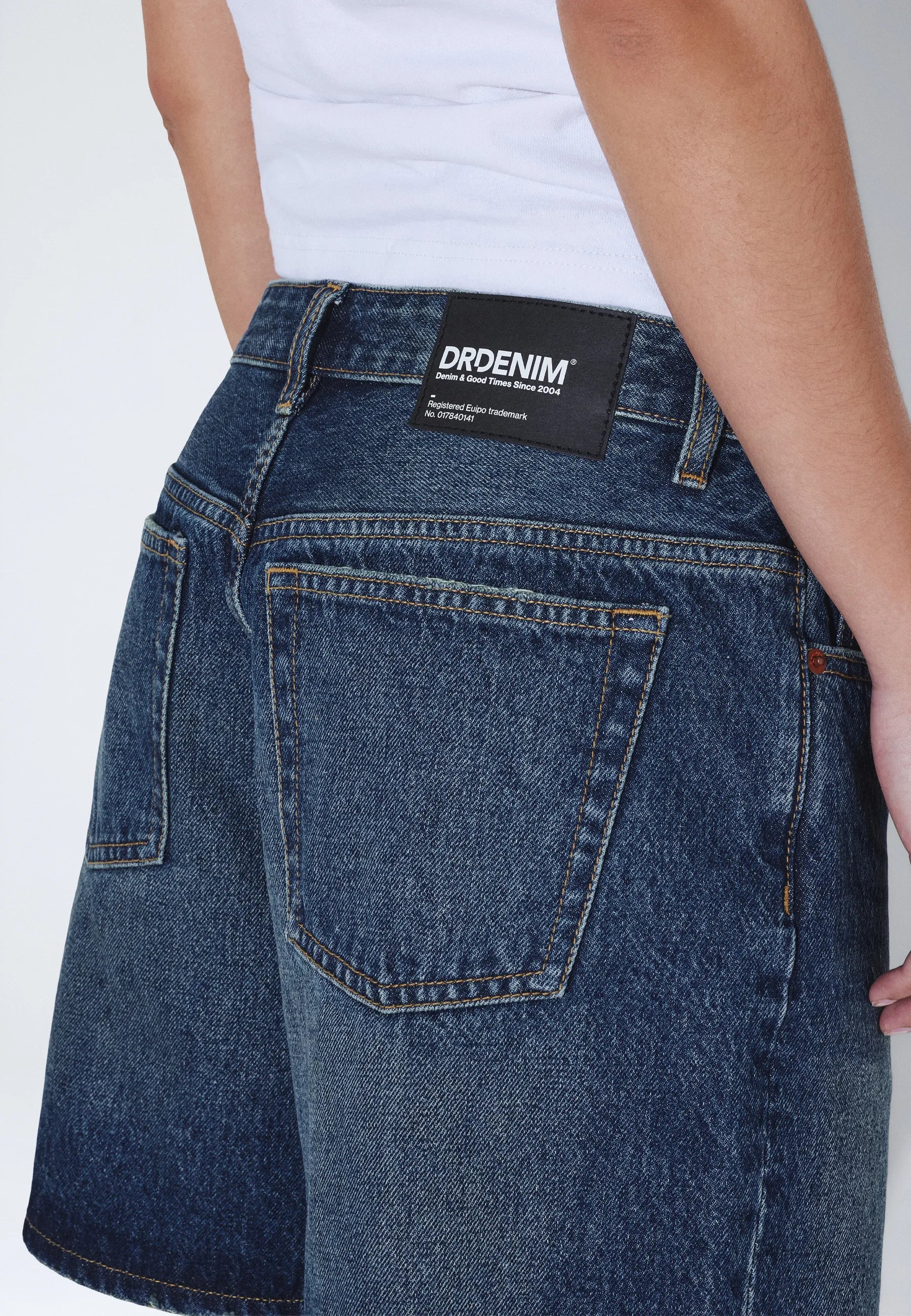 Hill Shorts - Stream Dark Fade Vintage - Image 9