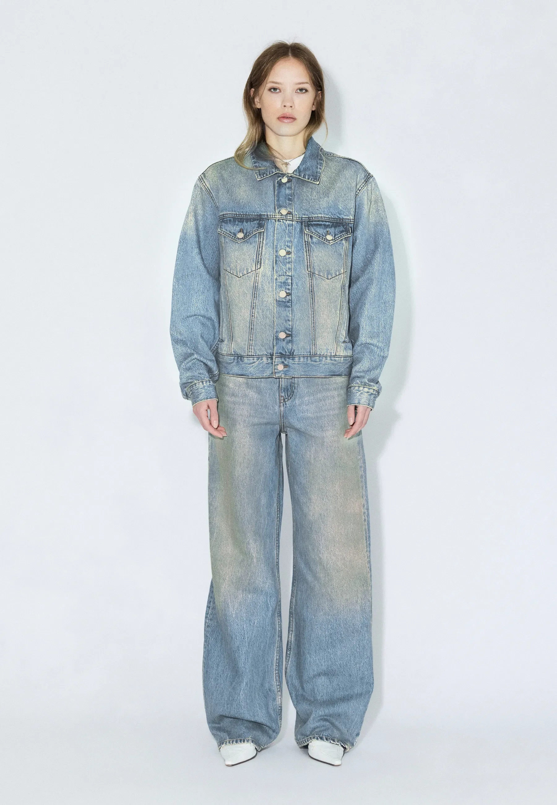 Joey Trucker Jacket - Stream Sky Aged - Image 3