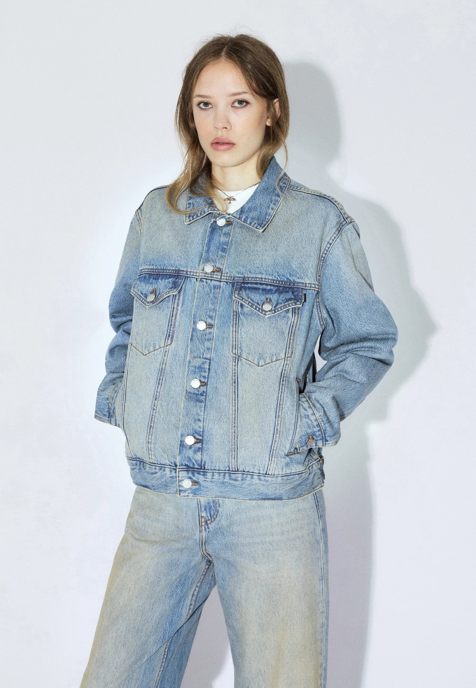 Joey Trucker Jacket - Stream Sky Aged - Image 9