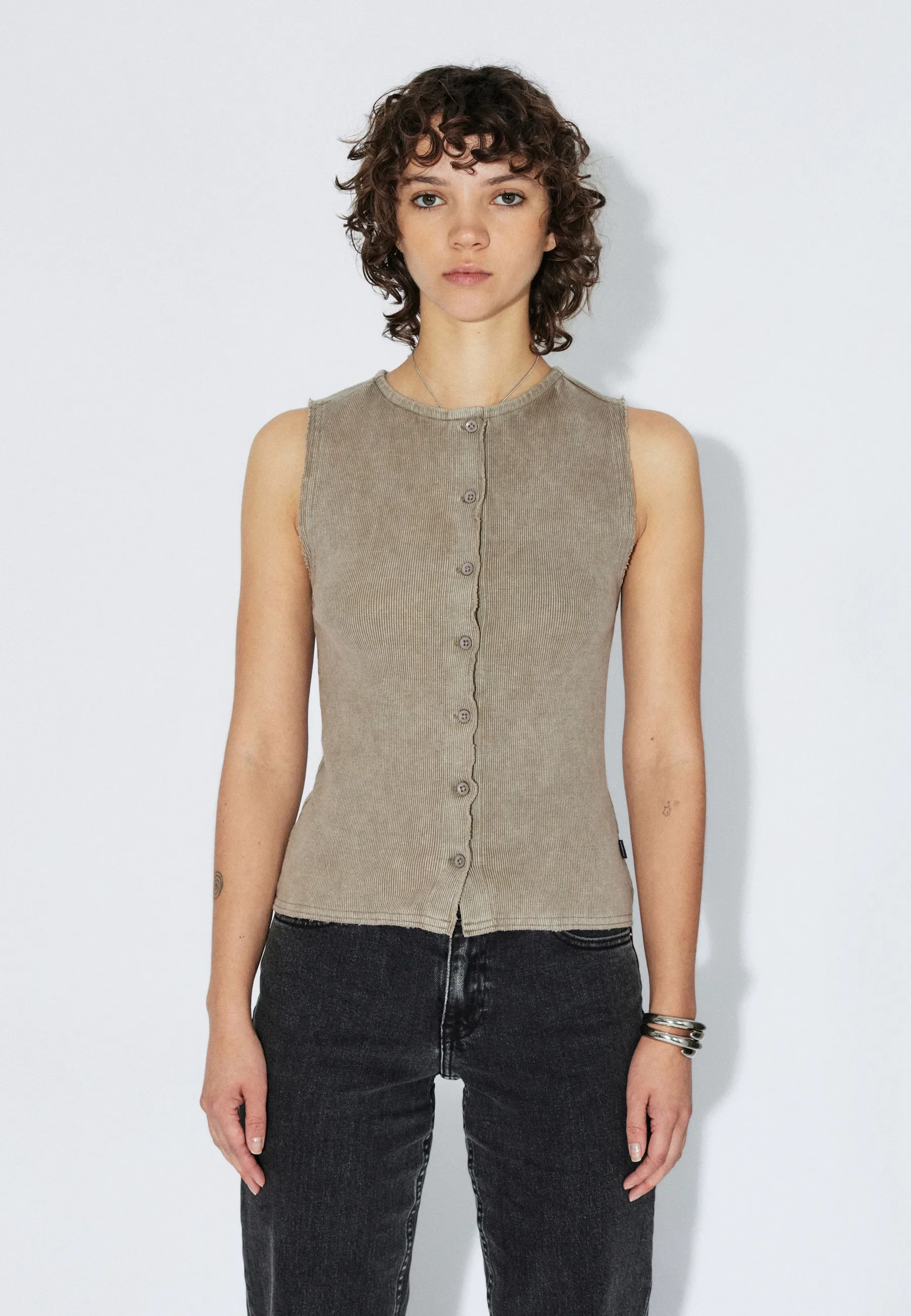 Lilja Rib - Washed Khaki - Image 4