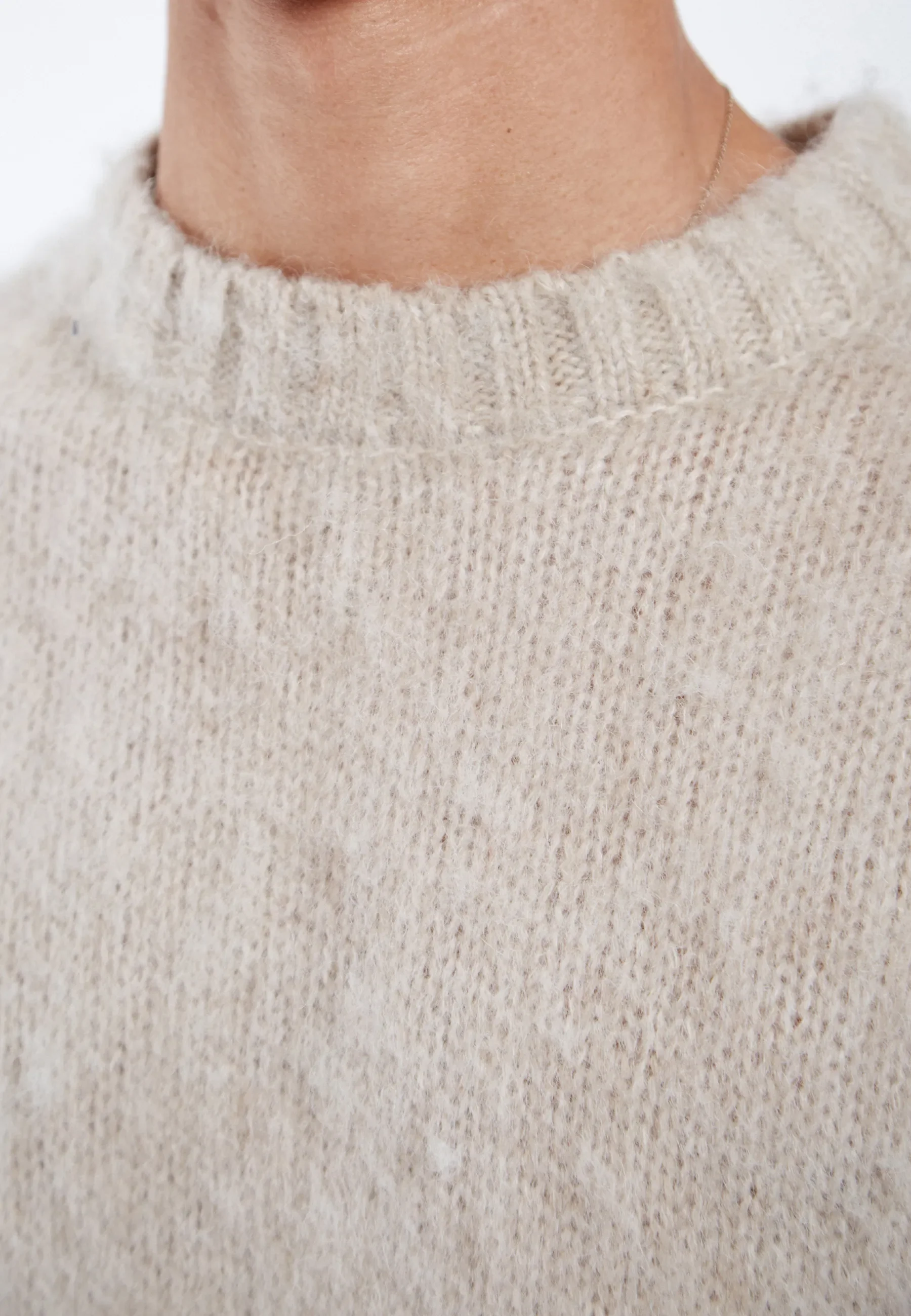Mic Sweater - Brushed Silver Lining - Image 11