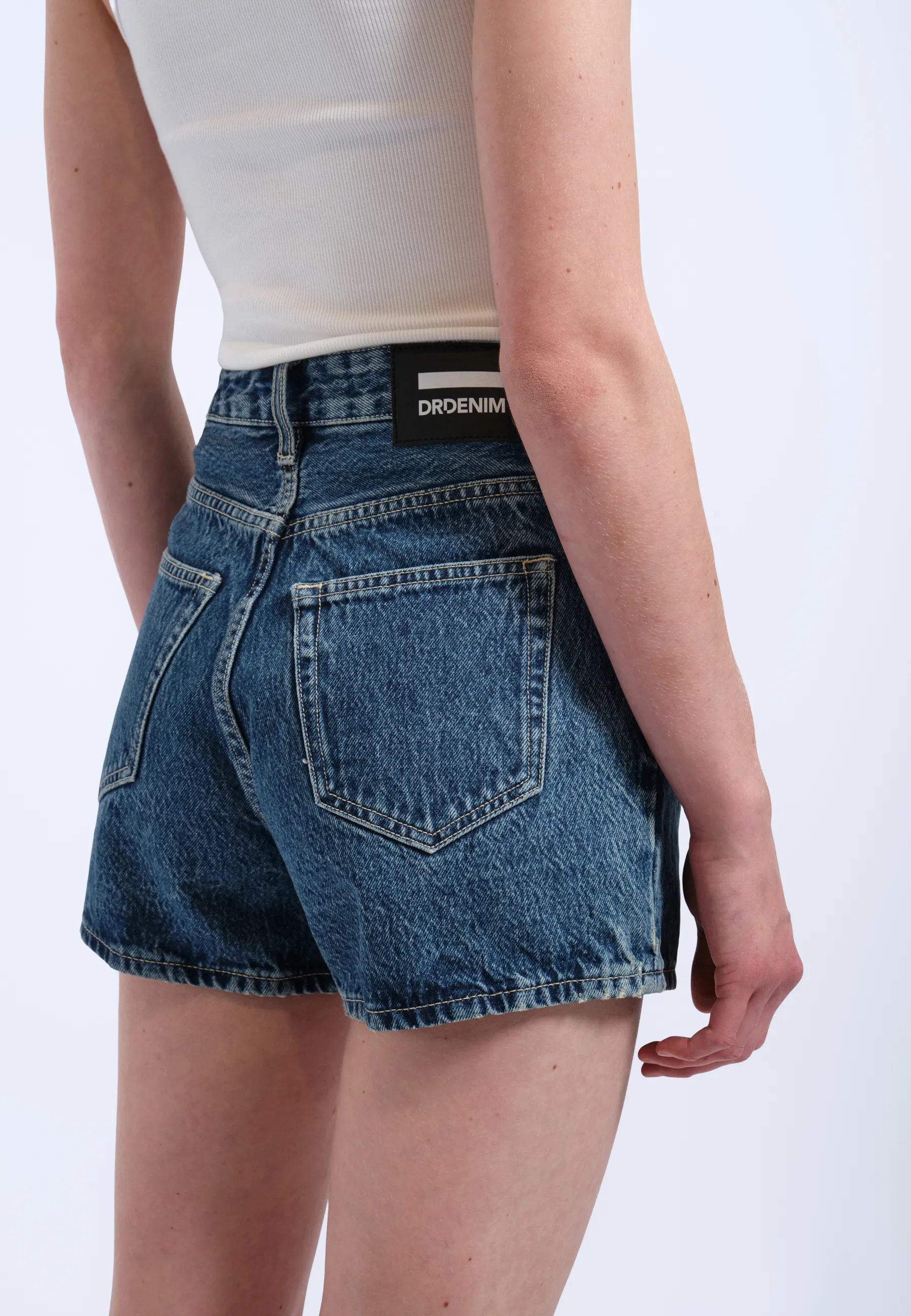 Nora Shorts - Stream Mid Retro - Image 7