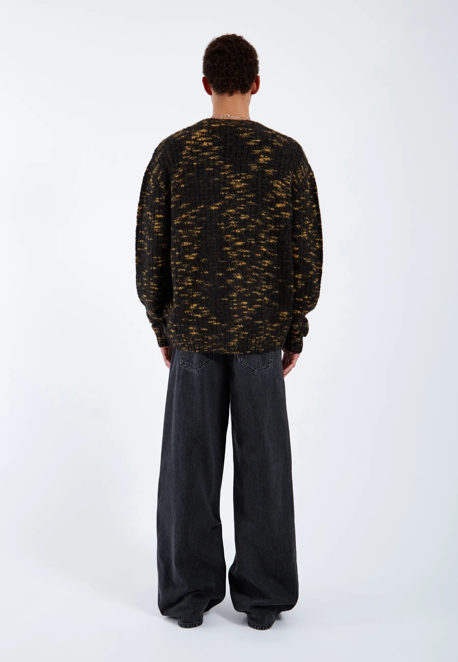 Tom Cardigan - Space Black - Image 11