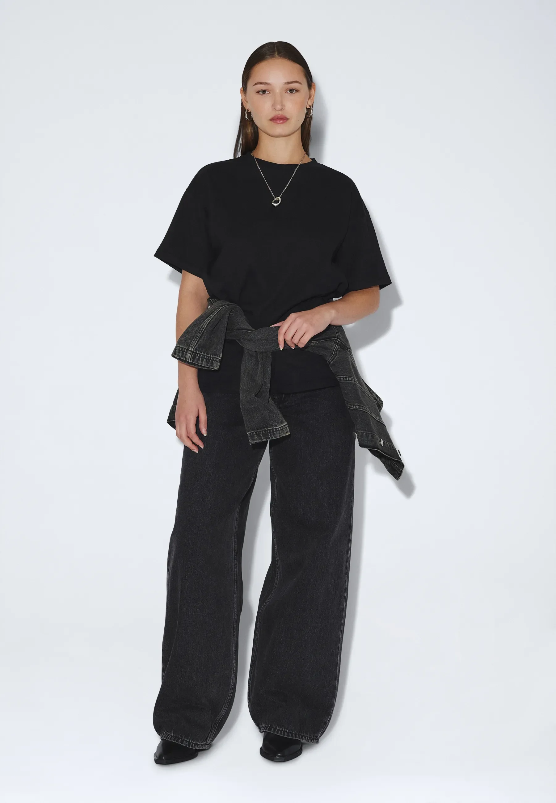 Trooper Tee - Black - Image 5