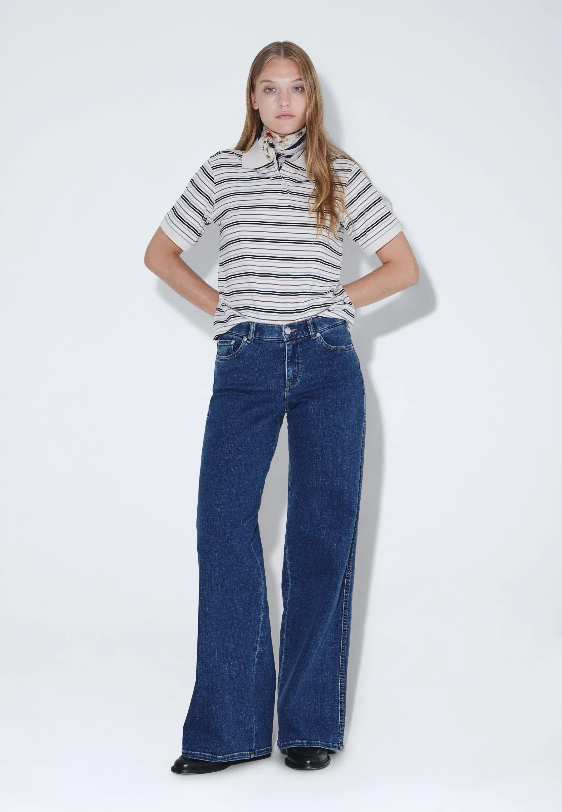 Zila Mid Wide - Vale Mid Plain